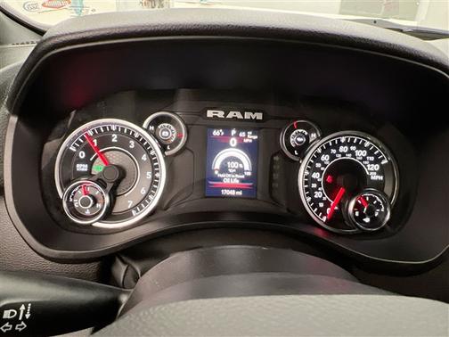 Bright White Clearcoat 2023 RAM 1500 Big Horn/Lone Star