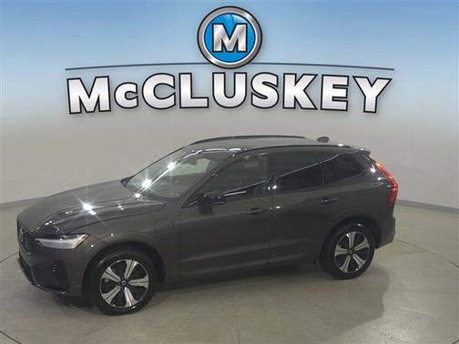 2023 Volvo XC60 Recharge Plug-In Hybrid T8 Plus Dark Theme