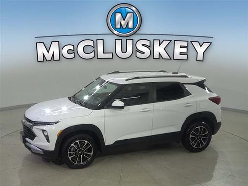 Summit White 2025 Chevrolet Trailblazer LT