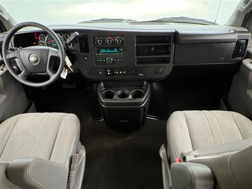 Summit White 2025 Chevrolet Express 3500 RWD 3500 Extended Wheelbase LT