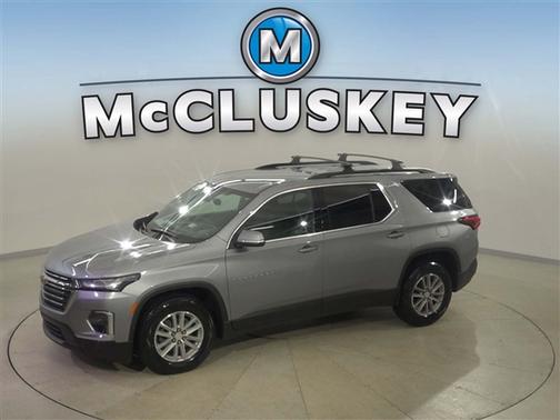 Sterling Gray Metallic 2023 Chevrolet Traverse LT Cloth