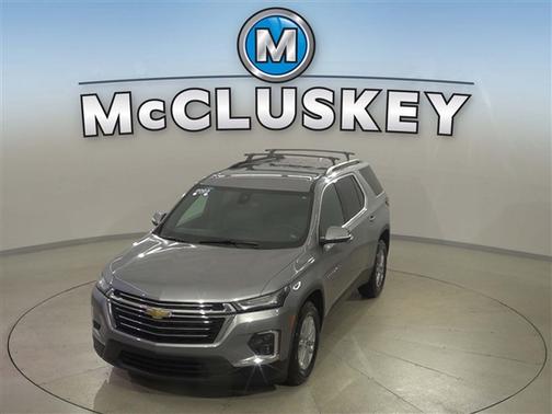 Sterling Gray Metallic 2023 Chevrolet Traverse LT Cloth