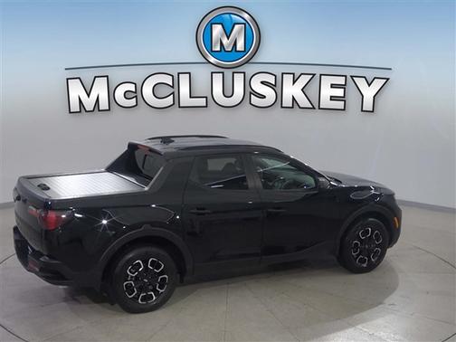 Phantom Black 2023 Hyundai SANTA CRUZ SEL