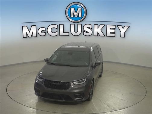 2022 Chrysler Pacifica Hybrid Touring L