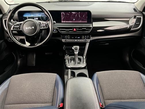 Steel Gray 2024 Kia Seltos S