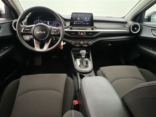 Gravity Gray 2023 Kia Forte LXS