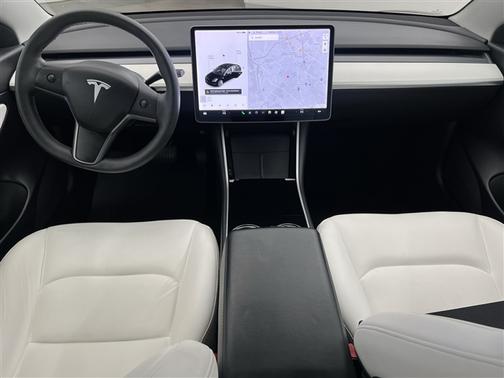 2020 Tesla Model 3 Standard Range