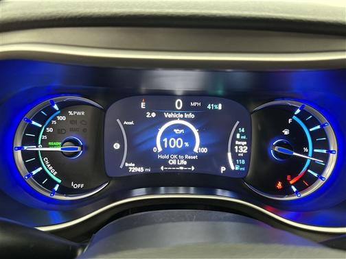 2023 Chrysler Pacifica Hybrid Touring L