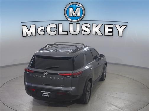 2022 Nissan Pathfinder SV 2WD