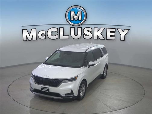 2024 Kia Carnival LX