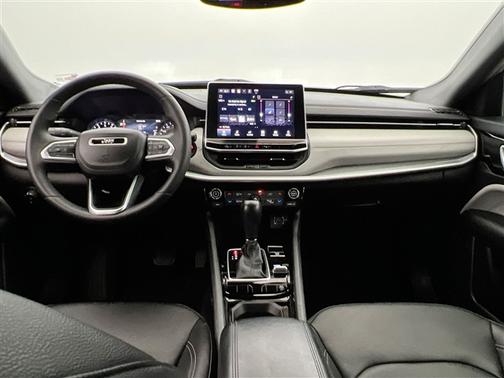 Bright White Clearcoat 2025 Jeep Compass Limited