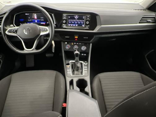 Deep Black Pearl 2024 Volkswagen Jetta 1.5T S