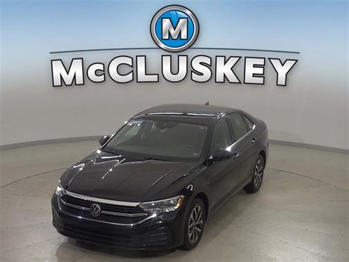 Deep Black Pearl 2024 Volkswagen Jetta 1.5T S