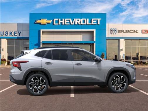 Sterling Gray Metallic 2026 Chevrolet Trax FWD 2RS