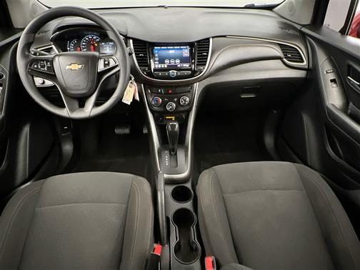 2022 Chevrolet Trax LS