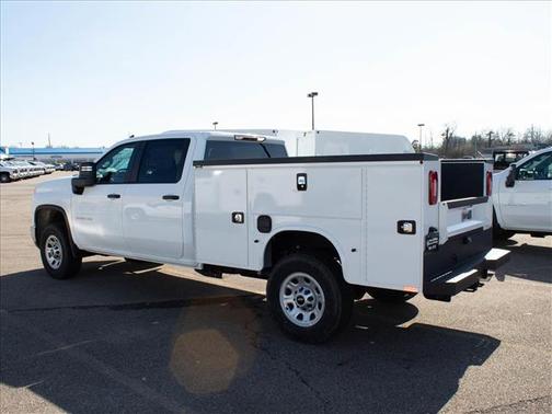 Summit White 2026 Chevrolet Silverado 3500 WT