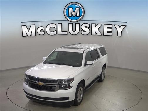 Summit White 2019 Chevrolet Suburban LT