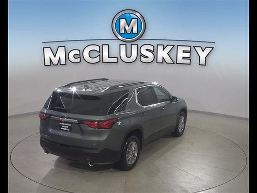 2023 Chevrolet Traverse LT Cloth