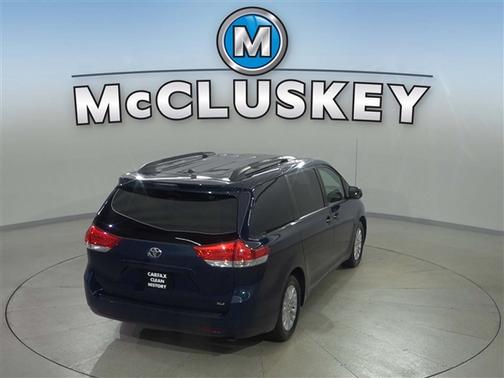South Pacific Pearl 2011 Toyota Sienna XLE