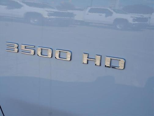 2025 Chevrolet Silverado 3500 WT