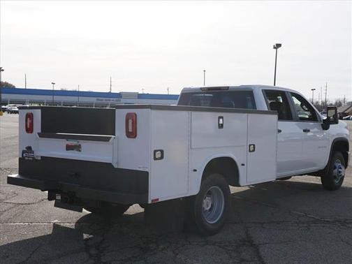 2025 Chevrolet Silverado 3500 WT