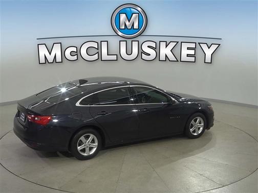 Dark Ash Metallic 2022 Chevrolet Malibu 1LS