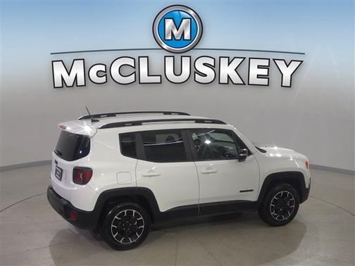Alpine White Clearcoat 2023 Jeep Renegade Upland