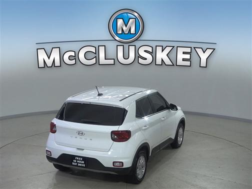 2025 Hyundai VENUE SE