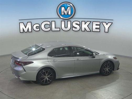 Celestial Silver Metallic 2024 Toyota Camry SE