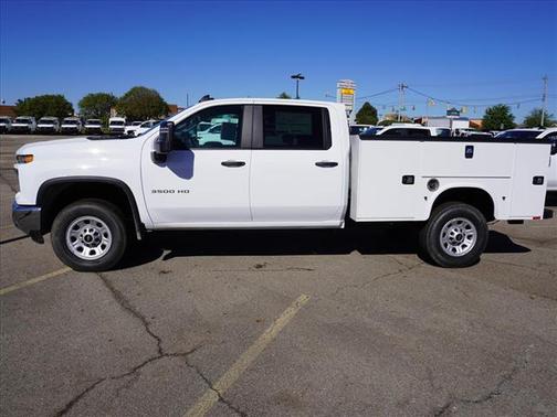 2025 Chevrolet Silverado 3500 WT