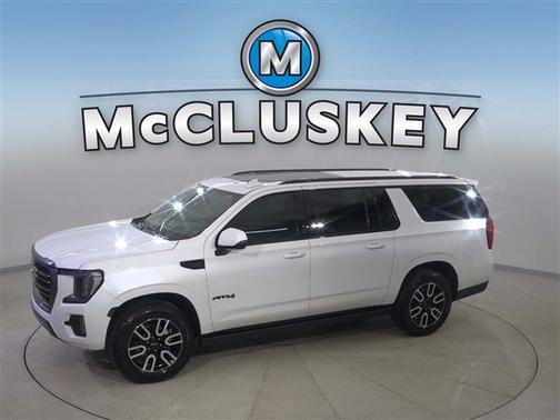 2023 GMC Yukon XL 4WD AT4