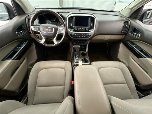 Emerald Green Metallic 2015 GMC Canyon SLE