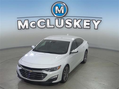 Summit White 2024 Chevrolet Malibu FWD 2LT