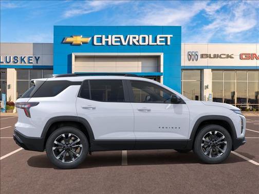 Polar White Tricoat 2026 Chevrolet Equinox AWD RS