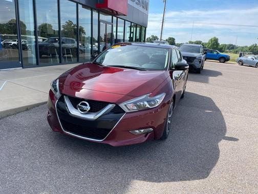 Coulis Red 2017 Nissan Maxima 3.5 SL