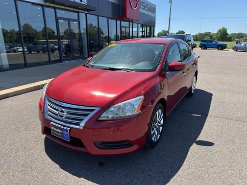 Red Brick 2013 Nissan Sentra SV