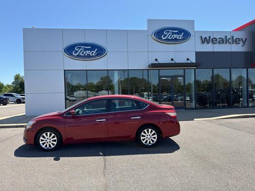 Red Brick 2013 Nissan Sentra SV