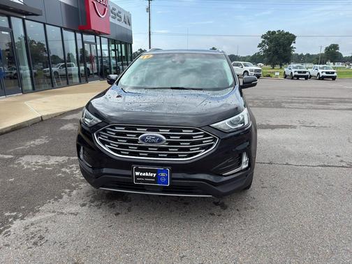 Agate Black Metallic 2019 Ford Edge Titanium