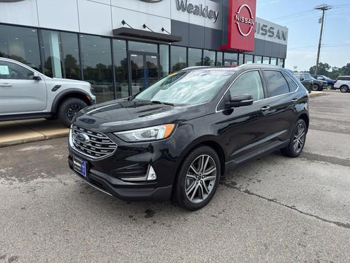 Agate Black Metallic 2019 Ford Edge Titanium