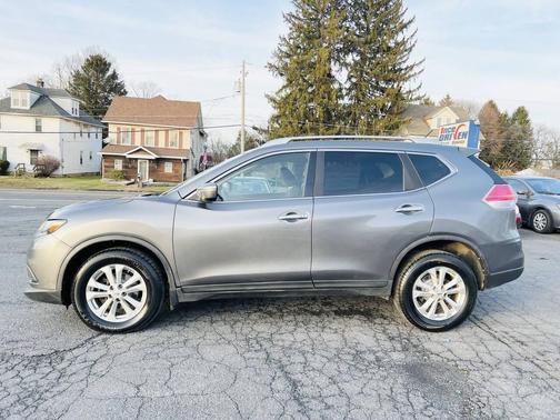 2015 Nissan Rogue SV