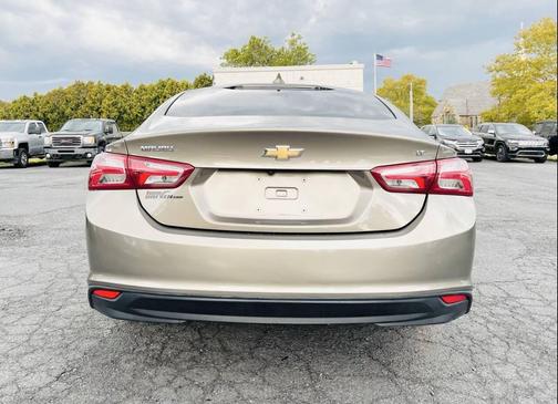 2020 Chevrolet Malibu FWD LT