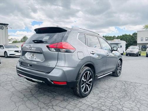 2017 Nissan Rogue SL