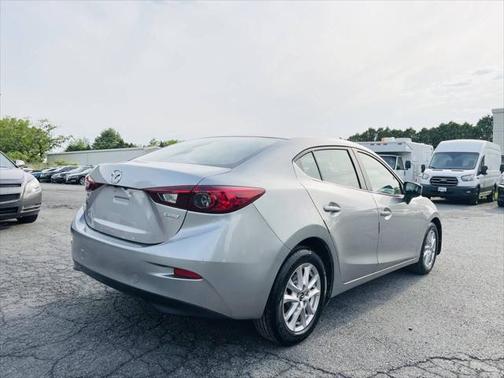 2016 Mazda Mazda3 i Sport