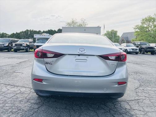 2016 Mazda Mazda3 i Sport