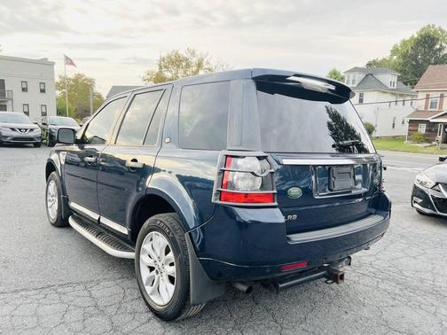 2011 Land Rover LR2 Base AWD 4dr SUV