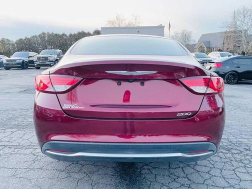 2016 Chrysler 200 Limited