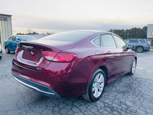 2016 Chrysler 200 Limited