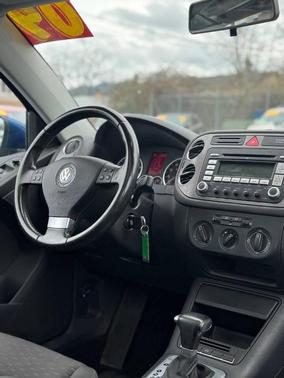 2009 Volkswagen Tiguan Base