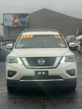 2019 Nissan Pathfinder SL