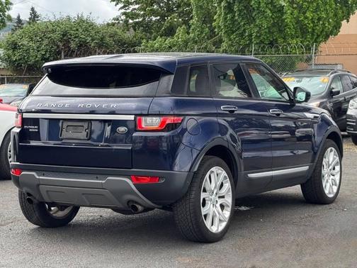 Loire Blue Metallic 2016 Land Rover Range Rover Evoque HSE